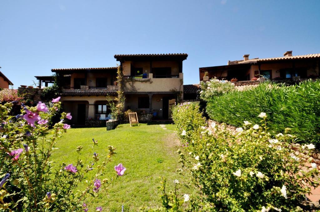Appartamenti Residence Vela Blu Golfo Aranci Маринела Екстериор снимка