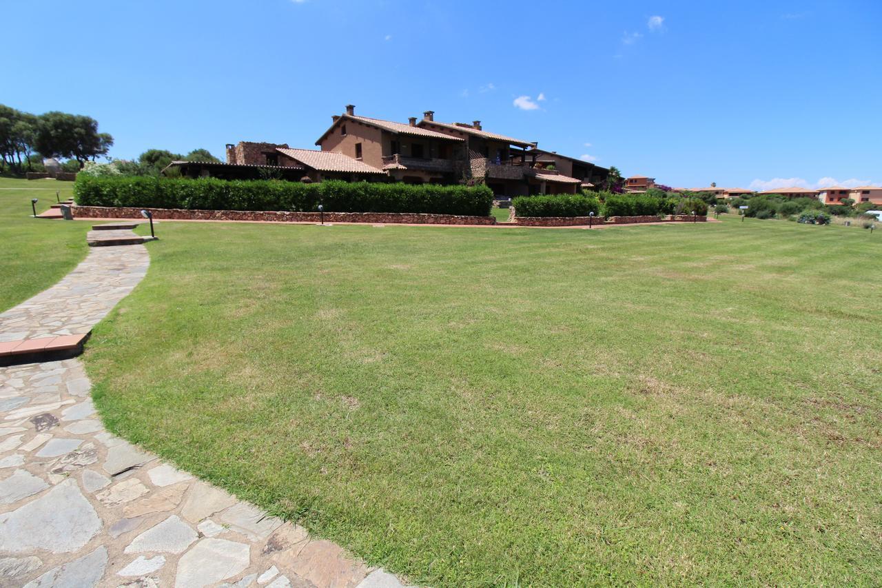 Appartamenti Residence Vela Blu Golfo Aranci Маринела Екстериор снимка