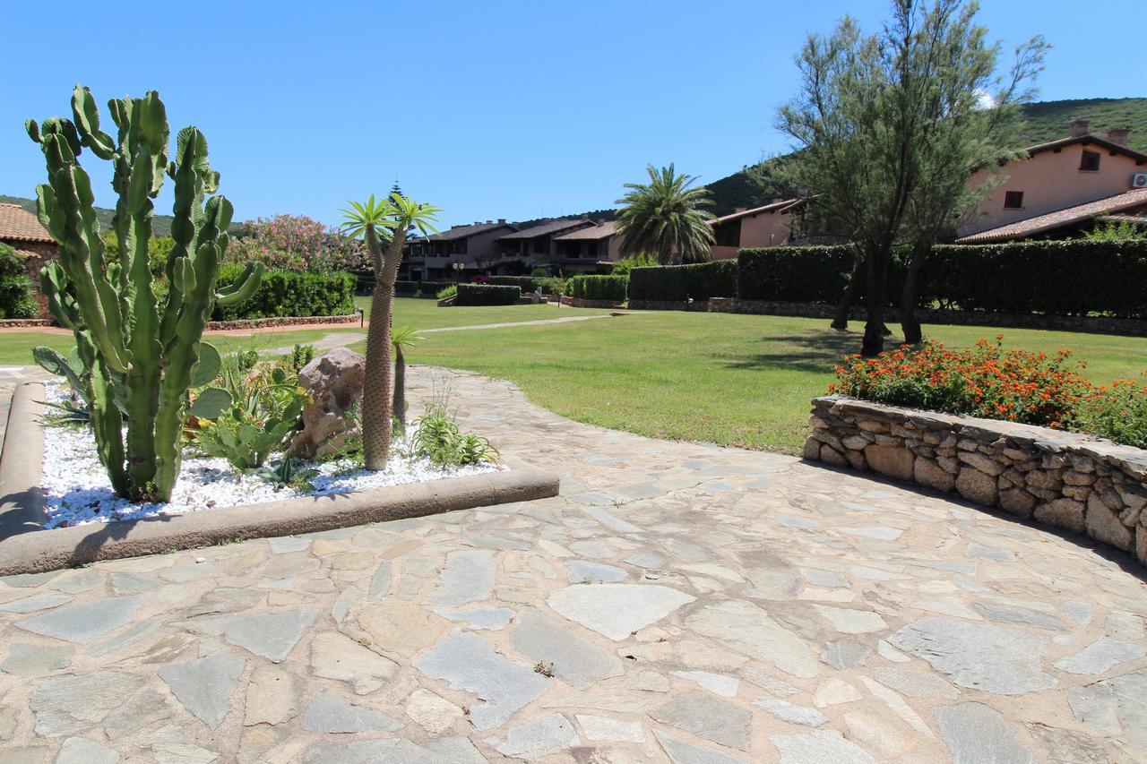 Appartamenti Residence Vela Blu Golfo Aranci Маринела Екстериор снимка