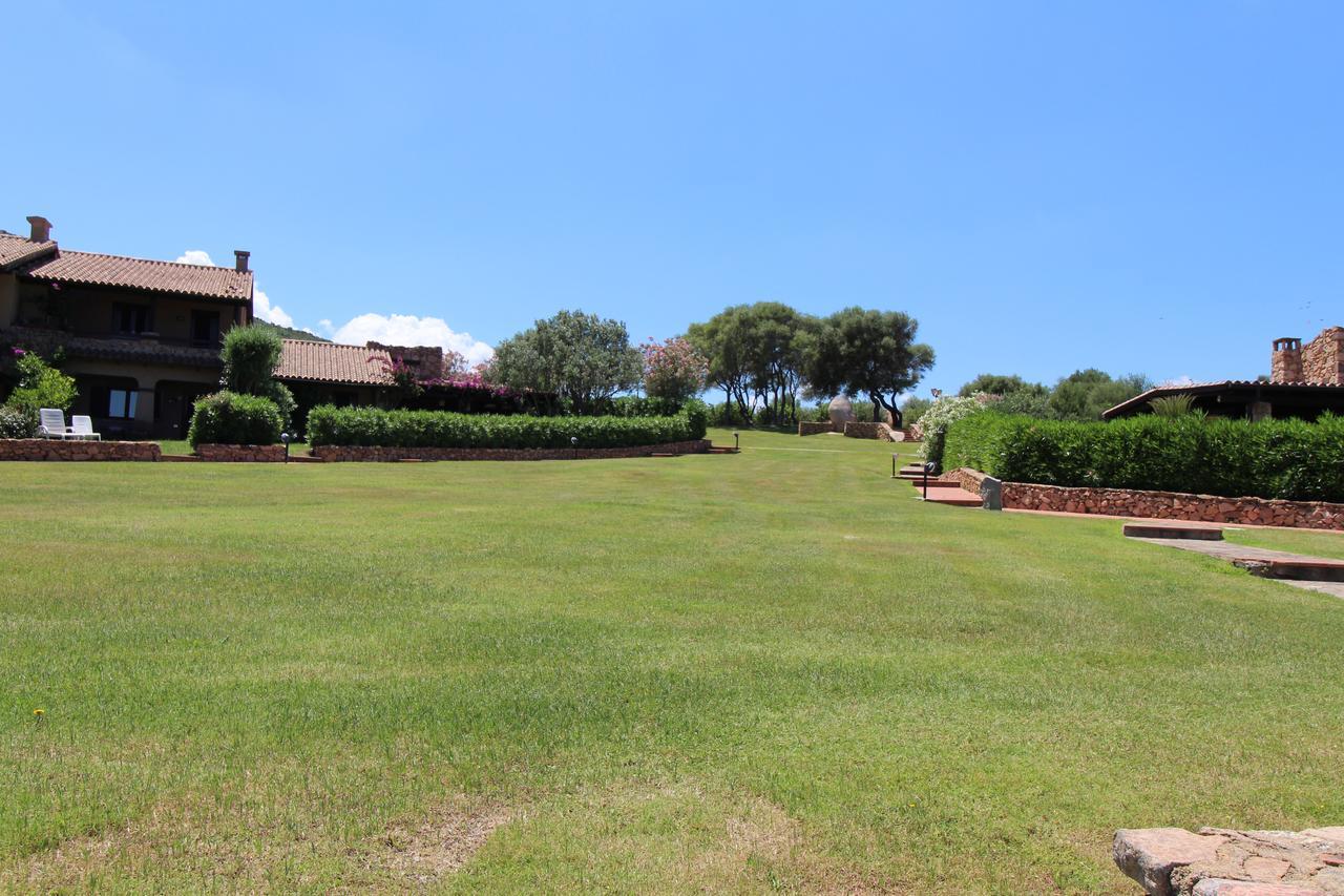 Appartamenti Residence Vela Blu Golfo Aranci Маринела Екстериор снимка